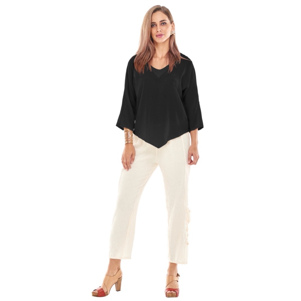 Oh My Gauze! Black Lynn V-Neck Blouse Size 3 (XL)